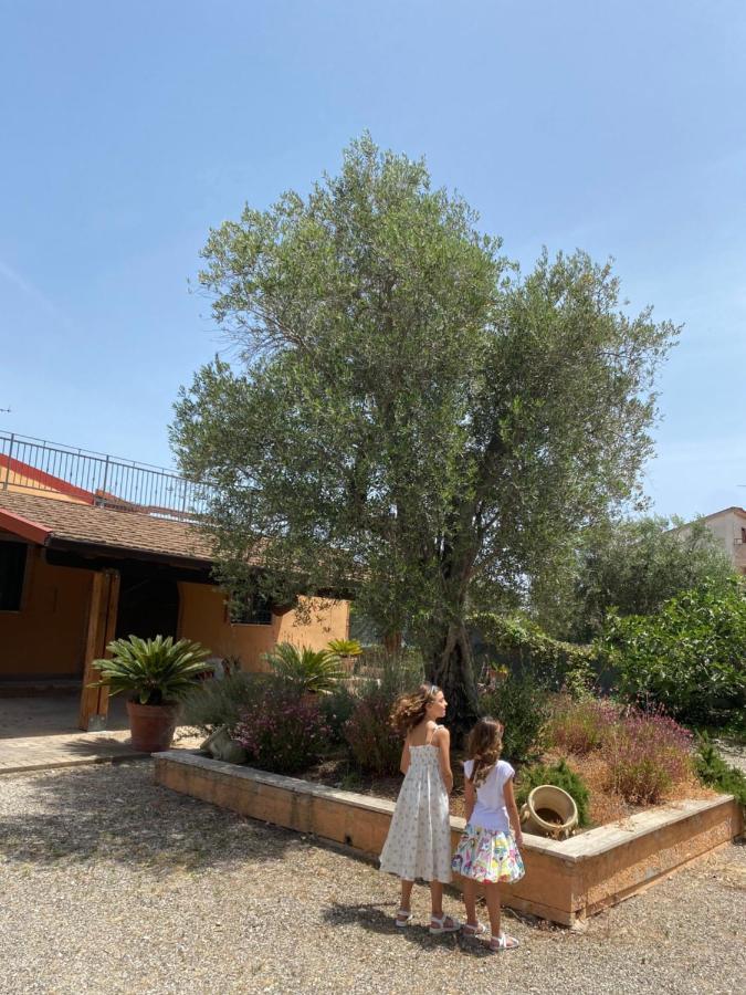 Agriturismo Il Borghetto Foce del Sele Exterior foto
